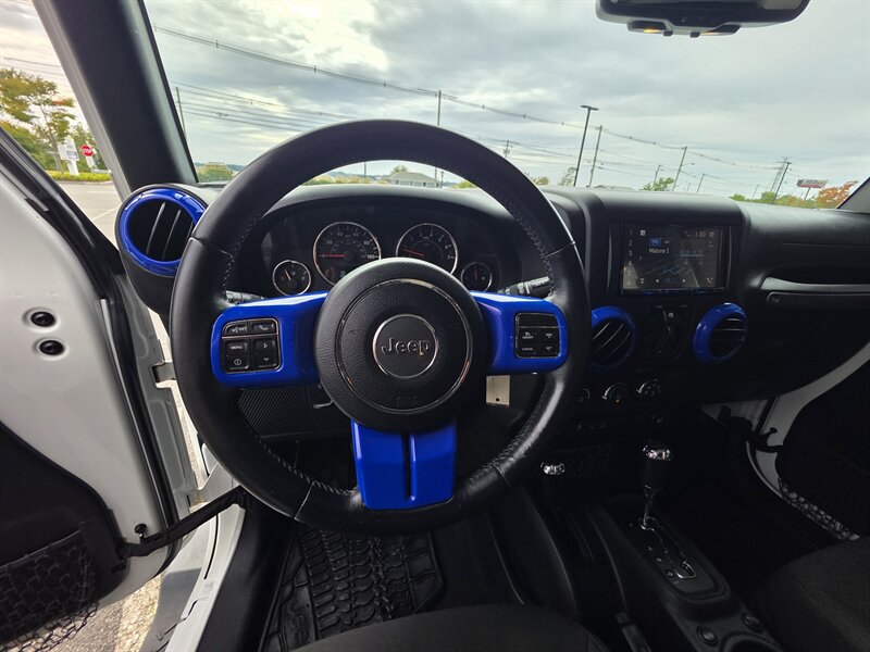 2015 Jeep Wrangler Unlimited Sport S - Photo 20 - Westport, MA 02790