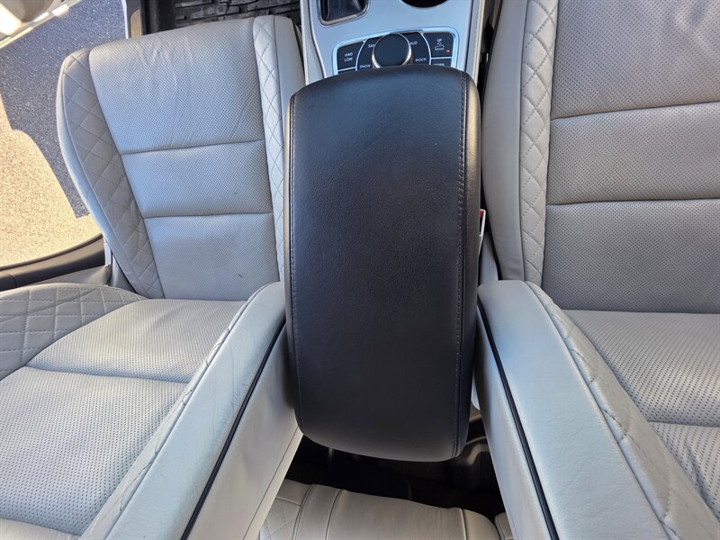 2020 Jeep Grand Cherokee Summit - Photo 30 - Westport, MA 02790