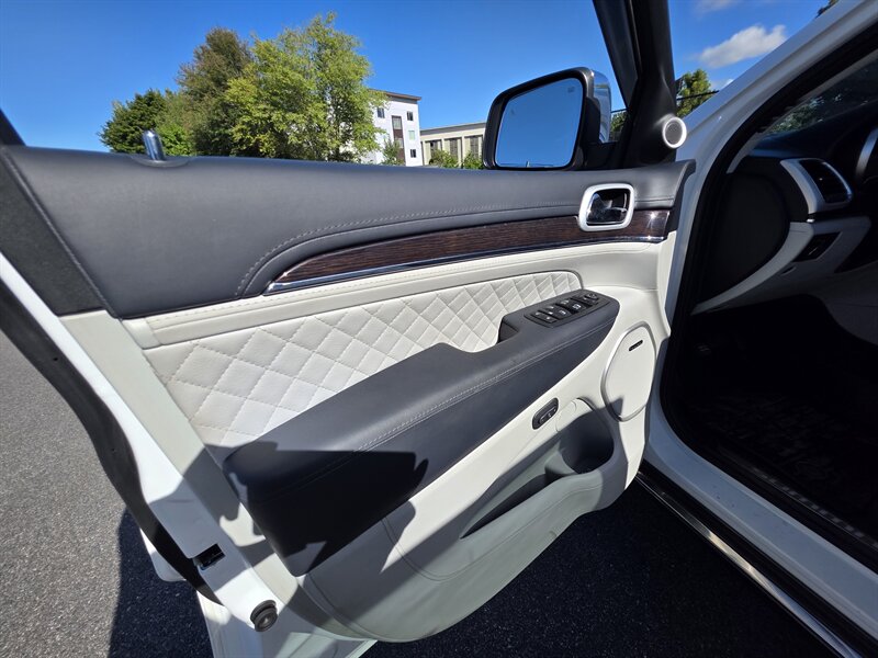 2020 Jeep Grand Cherokee Summit - Photo 27 - Westport, MA 02790