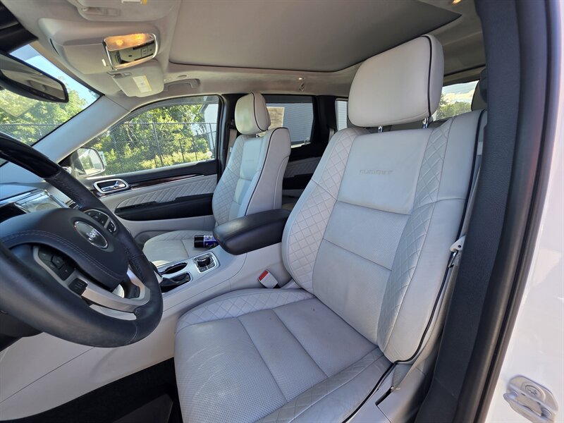 2020 Jeep Grand Cherokee Summit - Photo 12 - Westport, MA 02790
