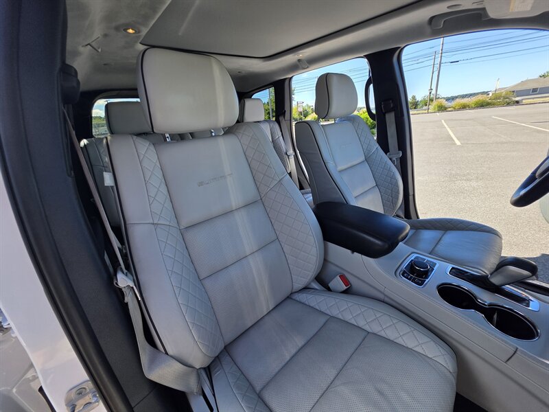 2020 Jeep Grand Cherokee Summit - Photo 16 - Westport, MA 02790