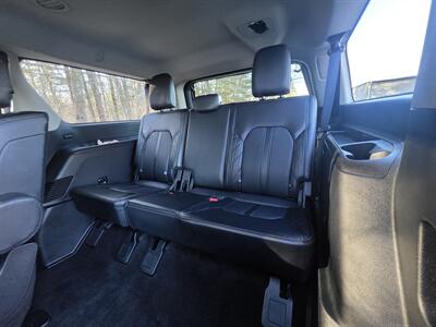 2020 Ford Expedition MAX Platinum   - Photo 14 - Westport, MA 02790