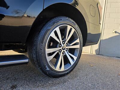 2020 Ford Expedition MAX Platinum   - Photo 8 - Westport, MA 02790