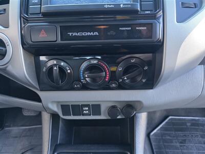 2015 Toyota Tacoma V6 - Photo 27 - Westport, MA 02790