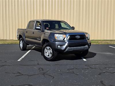 2015 Toyota Tacoma V6 - Photo 2 - Westport, MA 02790