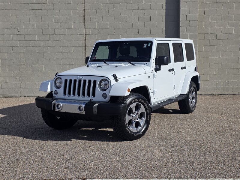 2017 Jeep Wrangler Unlimited Sahara  