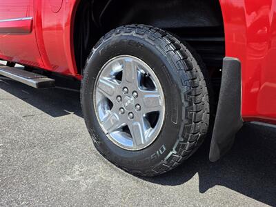 2012 GMC Sierra 1500 SLT   - Photo 11 - Westport, MA 02790