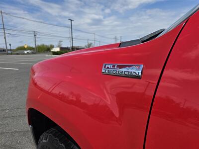 2012 GMC Sierra 1500 SLT   - Photo 10 - Westport, MA 02790