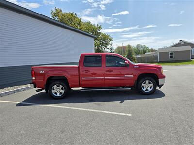2012 GMC Sierra 1500 SLT   - Photo 3 - Westport, MA 02790