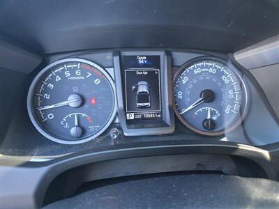 2021 Toyota Tacoma TRD Off-Road   - Photo 14 - Westport, MA 02790