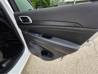 2019 Jeep Grand Cherokee Altitude   - Photo 28 - Westport, MA 02790