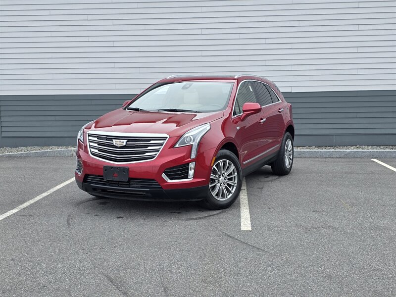 2019 Cadillac XT5 Luxury   - Photo 1 - Westport, MA 02790