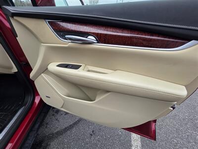 2019 Cadillac XT5 Luxury   - Photo 25 - Westport, MA 02790