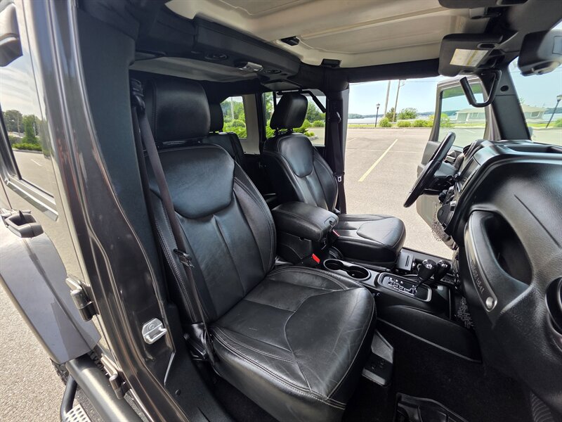 2018 Jeep Wrangler JK Unlimited Altitude - Photo 20 - Westport, MA 02790