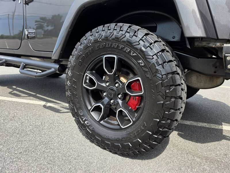 2018 Jeep Wrangler JK Unlimited Altitude - Photo 9 - Westport, MA 02790