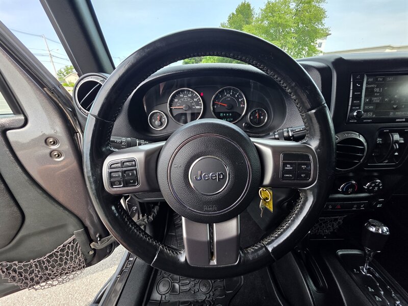 2018 Jeep Wrangler JK Unlimited Altitude - Photo 15 - Westport, MA 02790