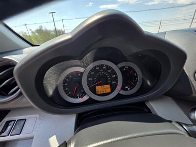 2010 Toyota RAV4 Limited   - Photo 18 - Westport, MA 02790