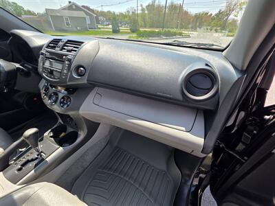 2010 Toyota RAV4 Limited   - Photo 25 - Westport, MA 02790