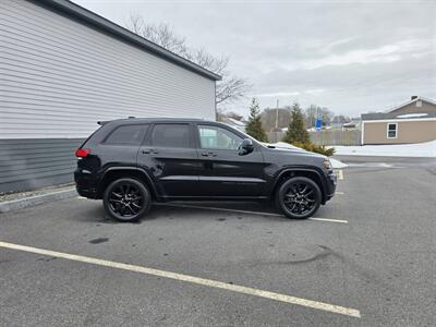 2019 Jeep Grand Cherokee Altitude   - Photo 5 - Westport, MA 02790