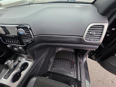 2019 Jeep Grand Cherokee Altitude   - Photo 14 - Westport, MA 02790