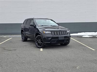 2019 Jeep Grand Cherokee Altitude   - Photo 3 - Westport, MA 02790
