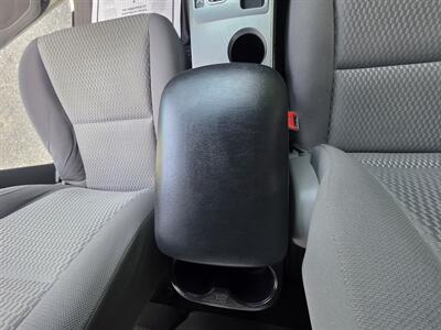 2015 Toyota Tacoma V6   - Photo 27 - Westport, MA 02790