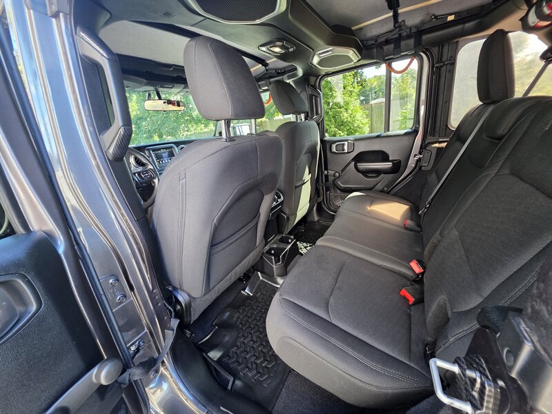 2018 Jeep Wrangler Unlimited Sport - Photo 20 - Westport, MA 02790