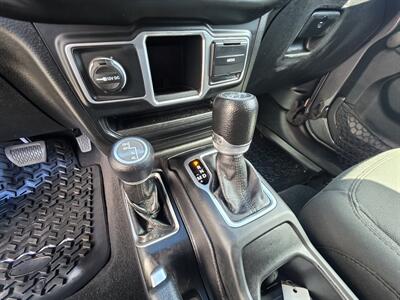 2018 Jeep Wrangler Unlimited Sport - Photo 16 - Westport, MA 02790