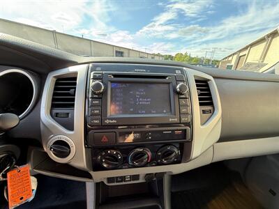 2013 Toyota Tacoma V6   - Photo 25 - Westport, MA 02790