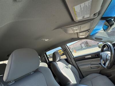 2013 Toyota Tacoma V6   - Photo 32 - Westport, MA 02790