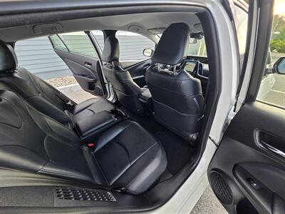 2018 Toyota Prius Prime Premium - Photo 13 - Westport, MA 02790