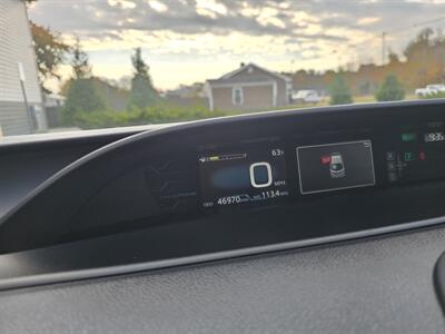 2018 Toyota Prius Prime Premium - Photo 19 - Westport, MA 02790