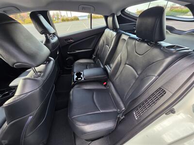 2018 Toyota Prius Prime Premium - Photo 11 - Westport, MA 02790