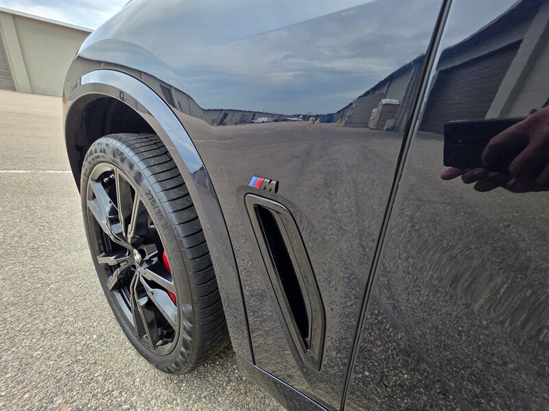 2022 BMW X5 M50i - Photo 10 - Westport, MA 02790