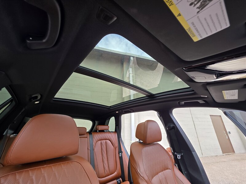 2022 BMW X5 M50i - Photo 22 - Westport, MA 02790