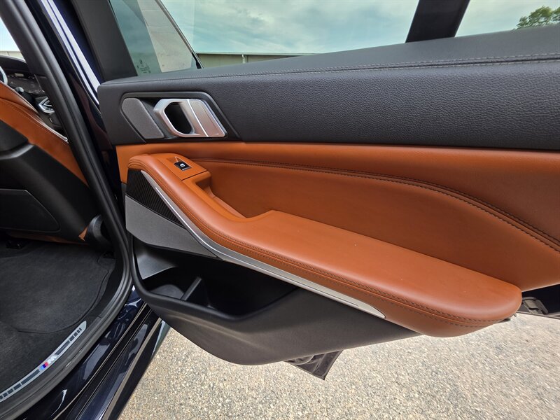 2022 BMW X5 M50i - Photo 29 - Westport, MA 02790