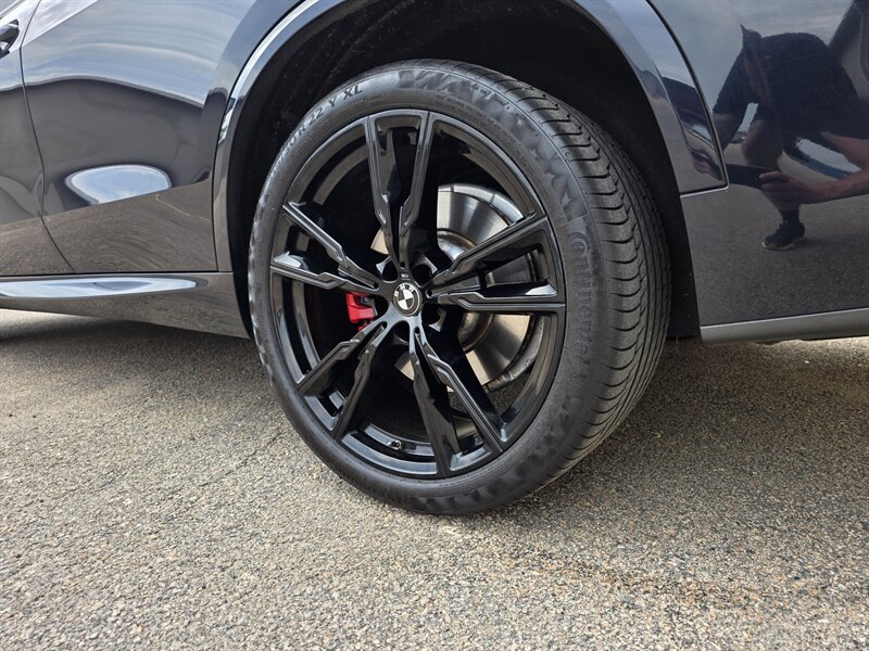 2022 BMW X5 M50i - Photo 11 - Westport, MA 02790