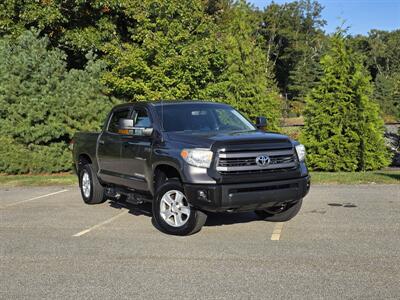2015 Toyota Tundra SR5 - Photo 7 - Westport, MA 02790