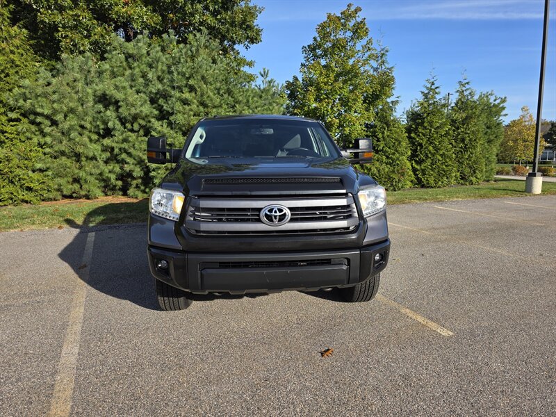 2015 Toyota Tundra SR5 - Photo 6 - Westport, MA 02790