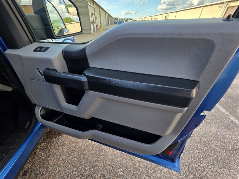 2016 Ford F-150 XL - Photo 26 - Westport, MA 02790