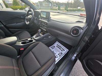 2022 Hyundai KONA N Line   - Photo 19 - Westport, MA 02790