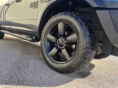 2019 RAM 1500 Classic Warlock   - Photo 10 - Westport, MA 02790