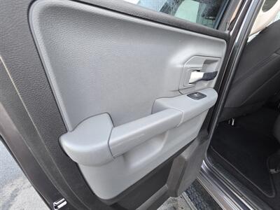 2019 RAM 1500 Classic Warlock   - Photo 29 - Westport, MA 02790