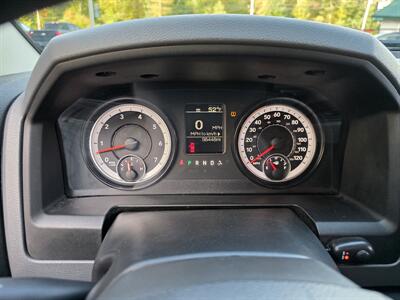 2015 RAM 1500 Express   - Photo 16 - Westport, MA 02790