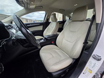 2018 Ford Fusion Titanium   - Photo 15 - Westport, MA 02790