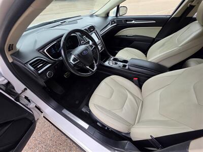 2018 Ford Fusion Titanium   - Photo 16 - Westport, MA 02790