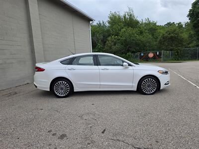 2018 Ford Fusion Titanium   - Photo 4 - Westport, MA 02790