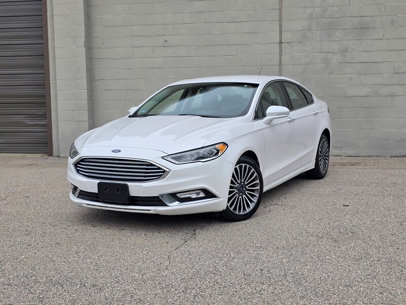 2018 Ford Fusion Titanium   - Photo 1 - Westport, MA 02790