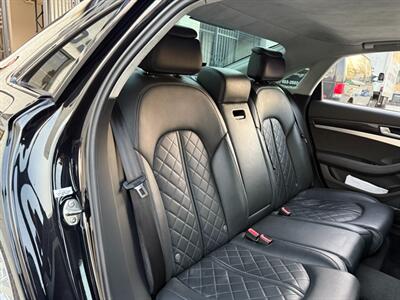 2015 Audi S8 4.0T quattro   - Photo 43 - Chatsworth, CA 91311