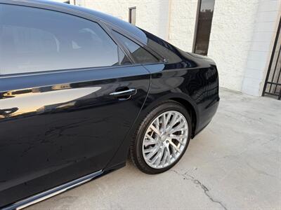 2015 Audi S8 4.0T quattro   - Photo 9 - Chatsworth, CA 91311